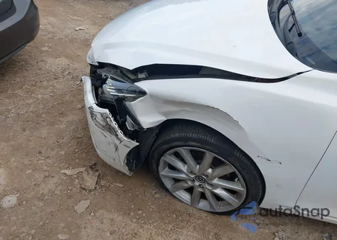 2017 Mazda Mazda3 Touring из США, поврежденный, VIN 3MZBN1V71HM148363